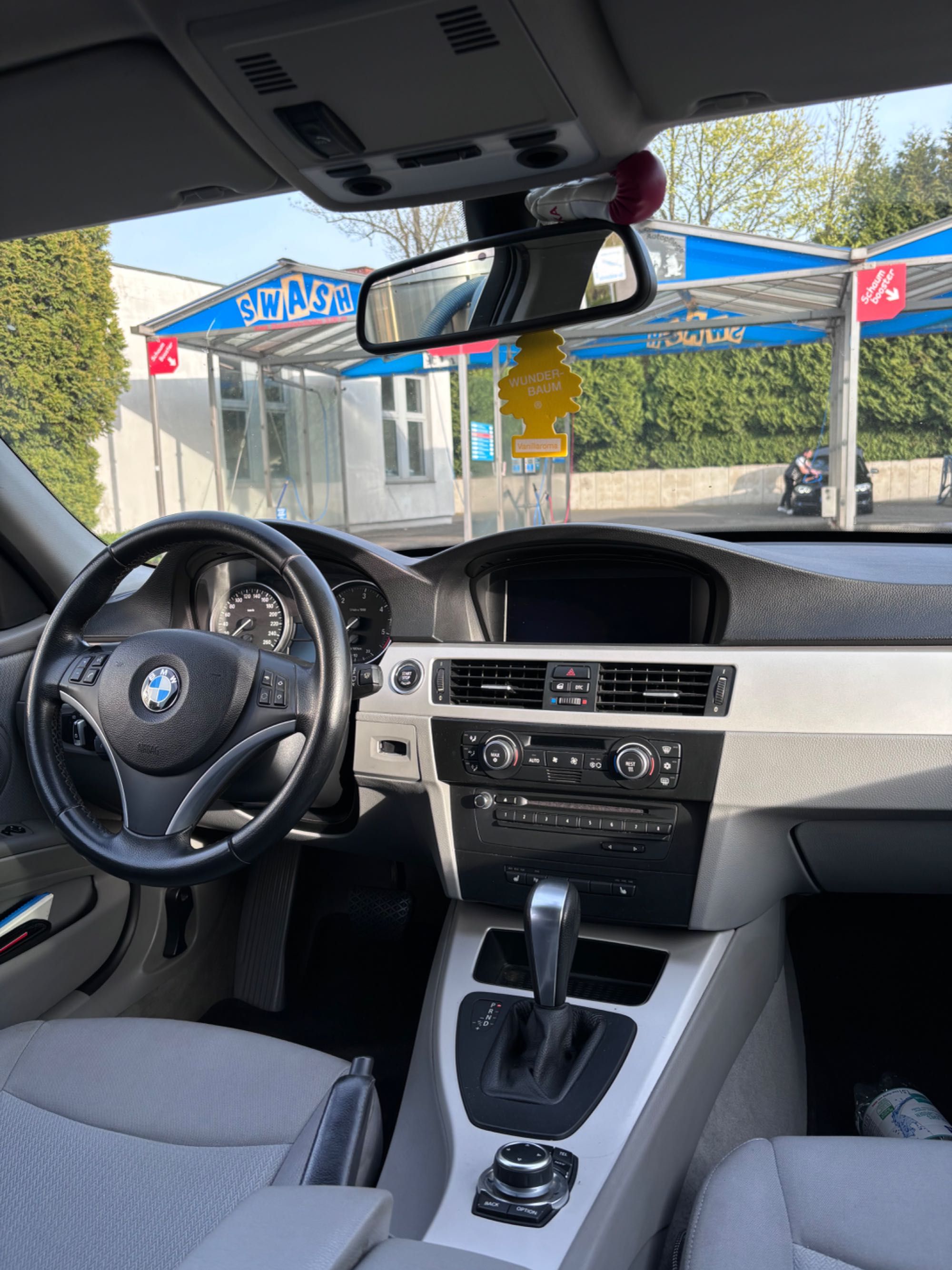 Bmw 325d E90 LCI 197KM
