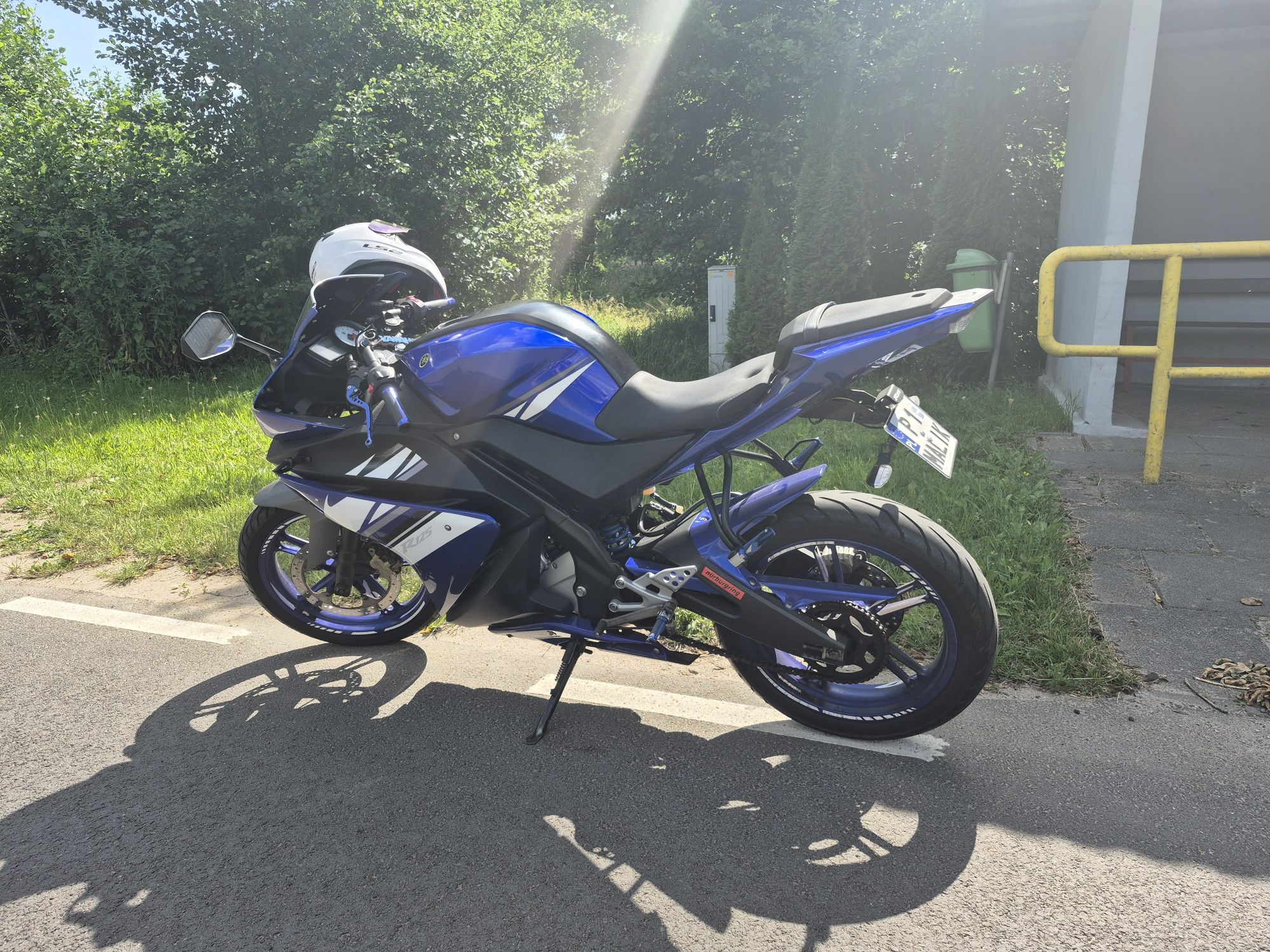Yamaha yzf r 125