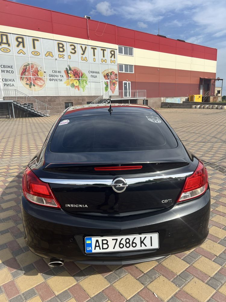 Продам авто Opel Insignia