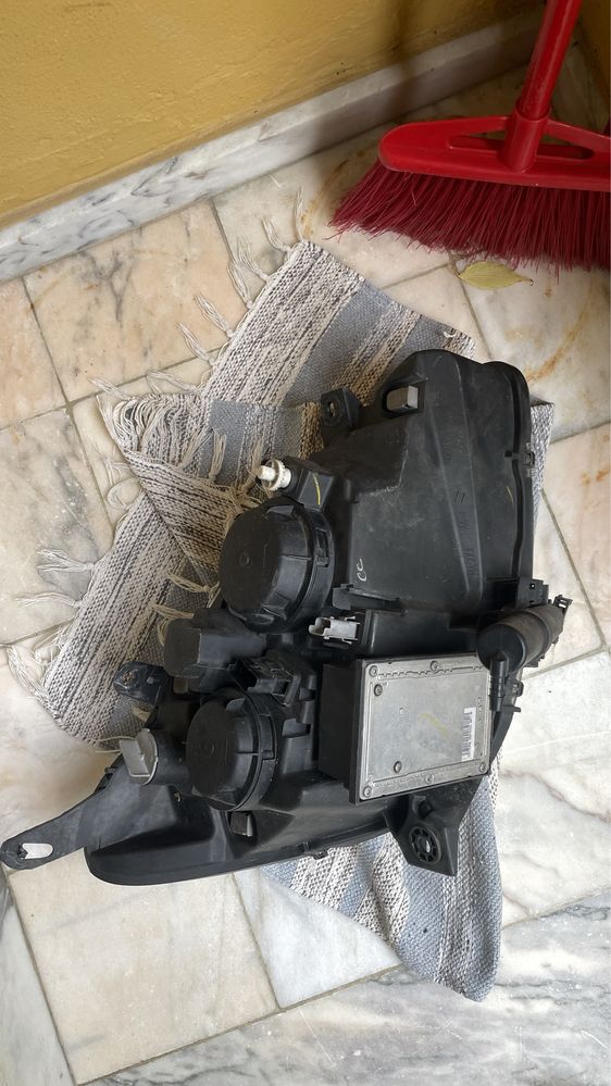 FAROL CITRÖEN C5 Xênon lado esquerdo