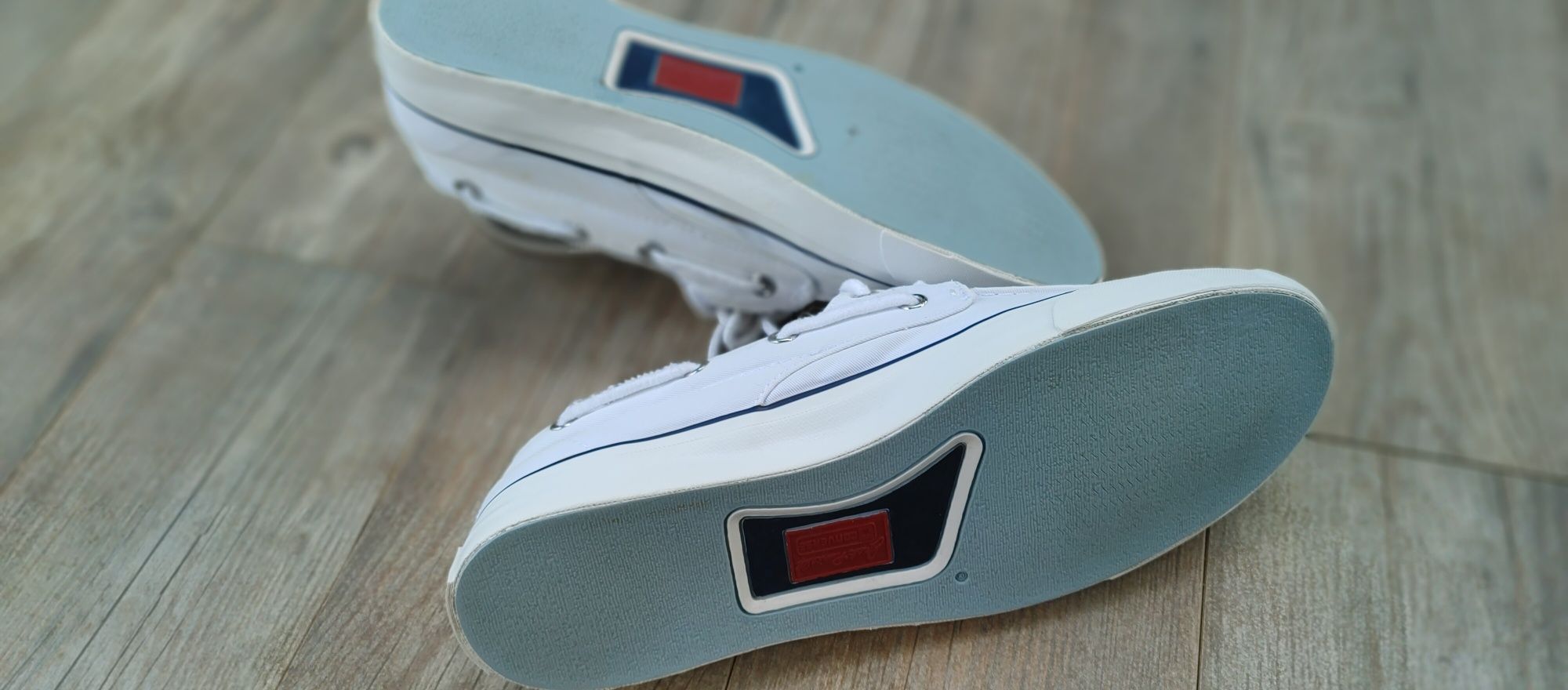 Колаборація Convers & Jack Purcell