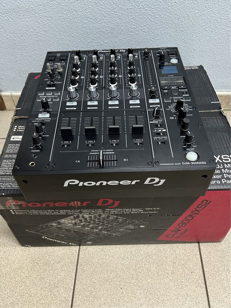 Продам комплект Pioneer Xdj 1000 mk2 (new) + Djm 900 nxs 2 б/в