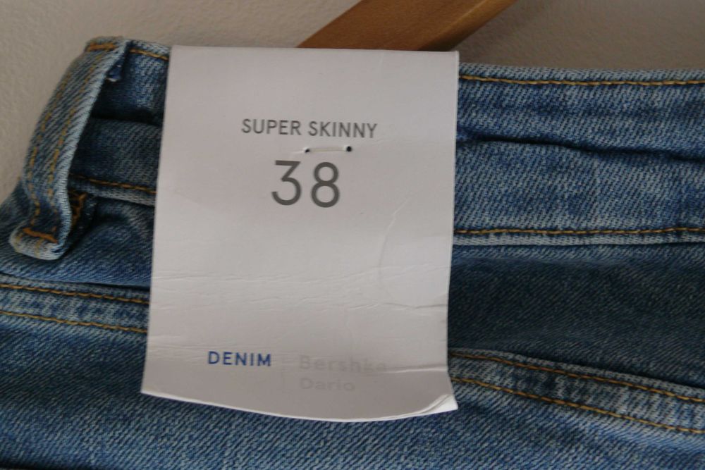 Calças de Ganga Denim Bershka
