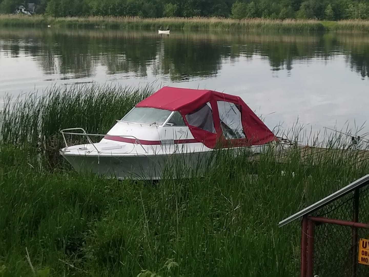 Łódz Motorowa Kabinowa Łódka Wędkarska