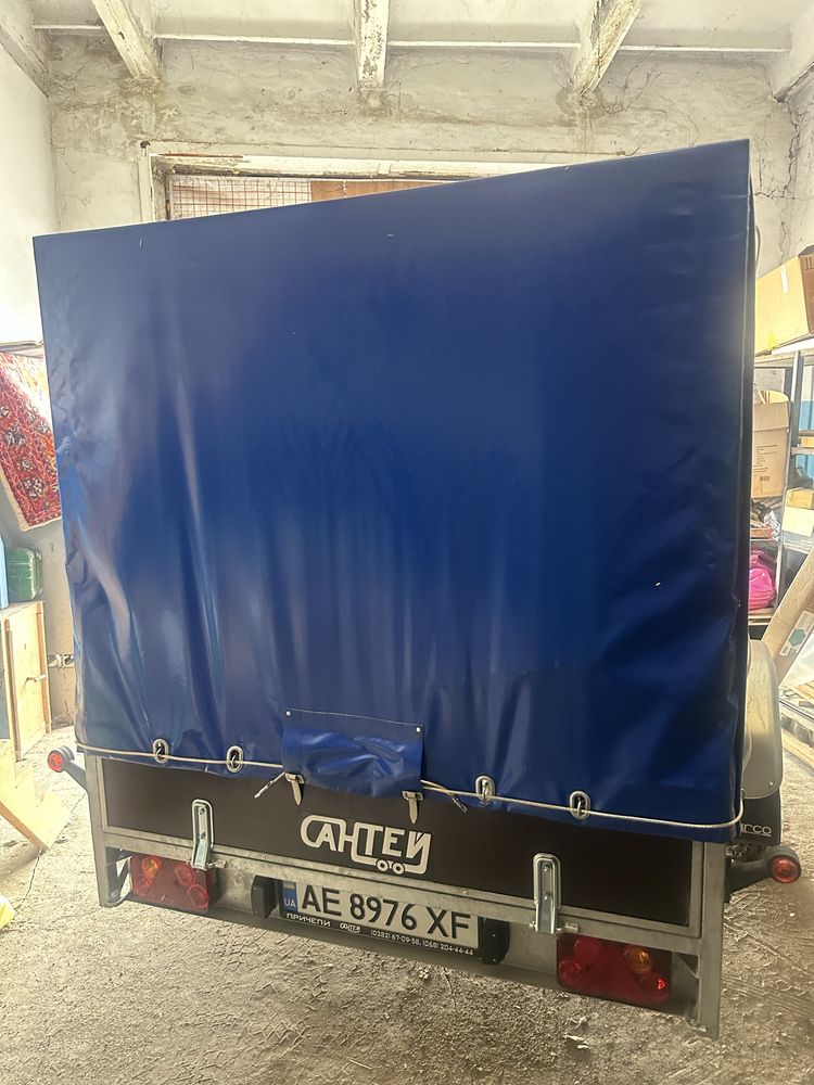 Продам прицеп Сантей Новий