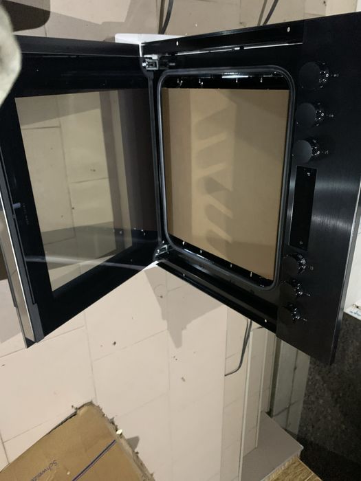 Духова шафа v-zug Combair V400