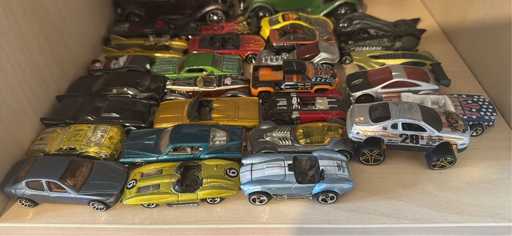 Carrinhos Hot Wheels