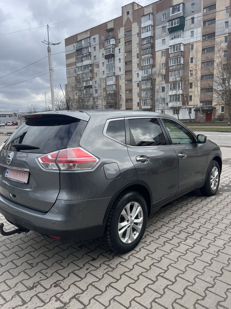 Nissan X-trail Кросовер