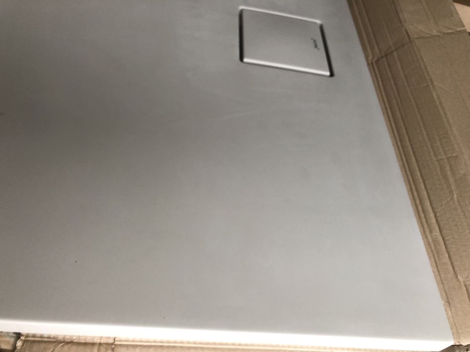 Nowy Brodzik Huppe Easy Flat 100x90 kolor beżowy matowy