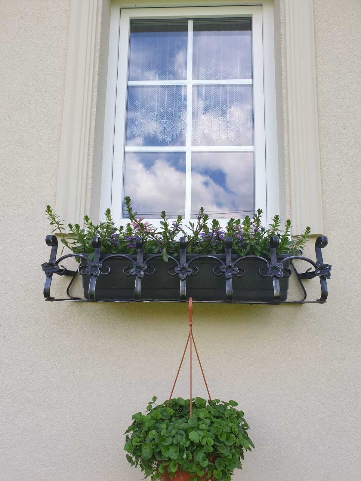 Kwietnik kuty osłona barierka kwiaty balkonowe donice skrzynki rośliny