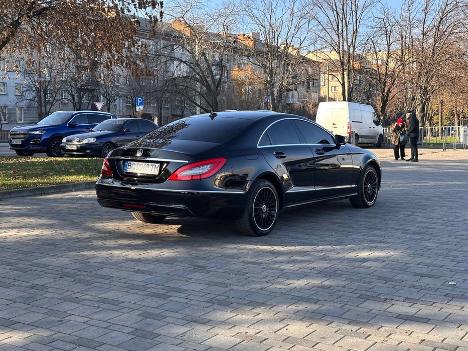 Mercedes-Benz CLS-Class целый не мотанный