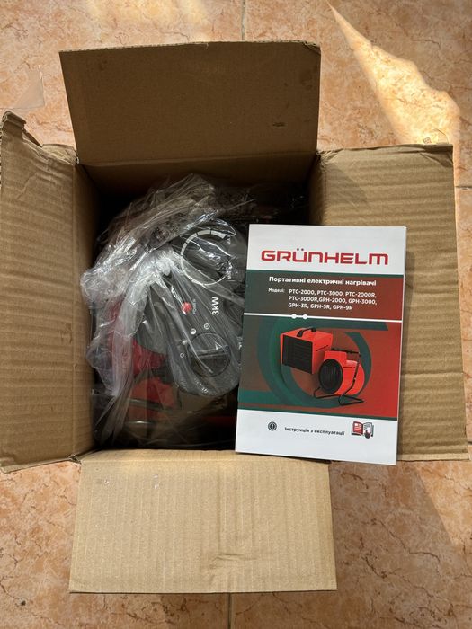 Обігрівач електричний GRUNHELM PTC-3000R