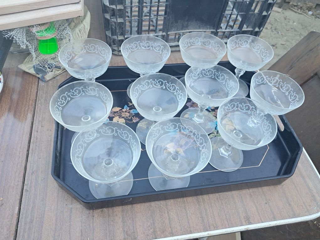 Onze tacas de champanhe
