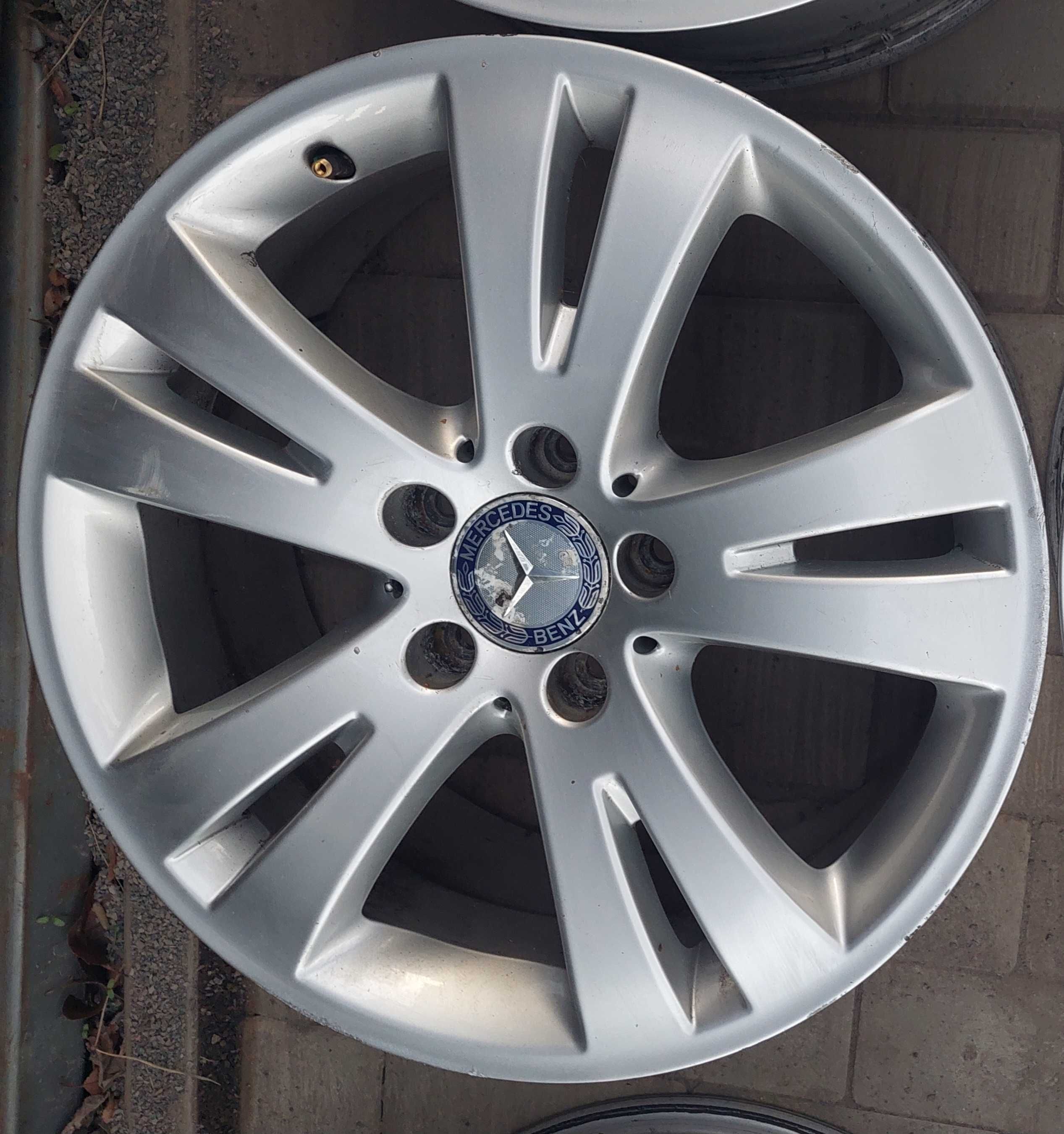 Felgi aluminiowe 17 Mercedes C Klasa oryginalne