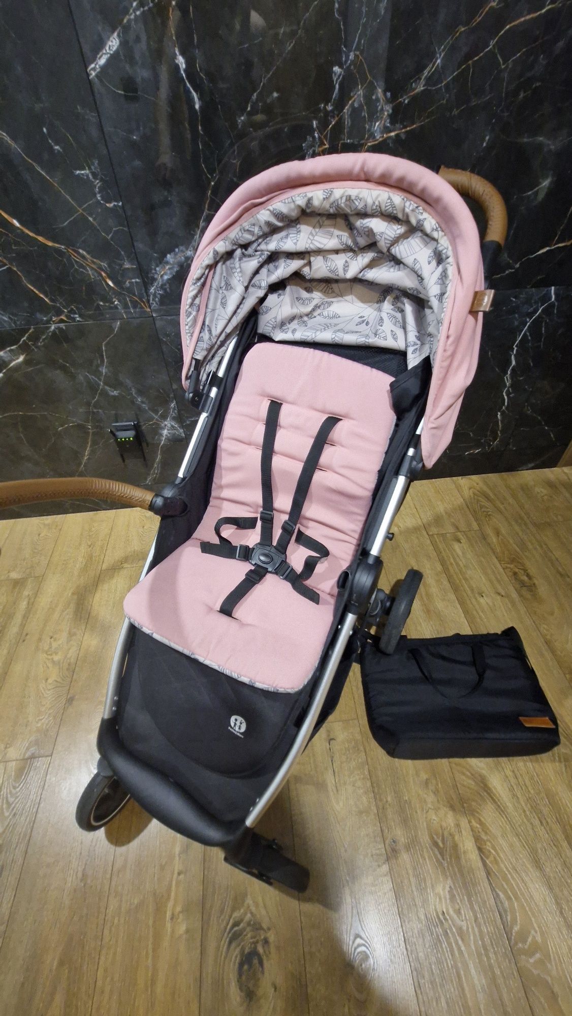 Wózek Royal 22 kg