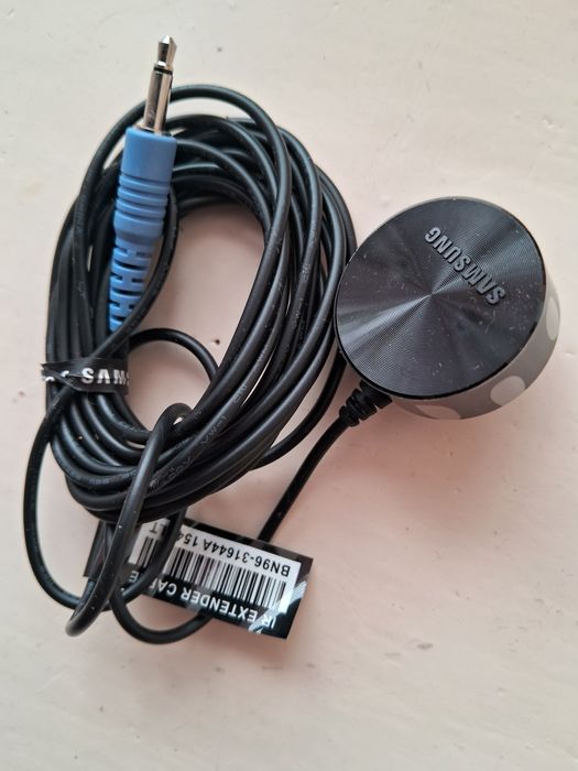 Инфракрасный переходник IR EXTENDER/IR
BLASTER BN96-31644А