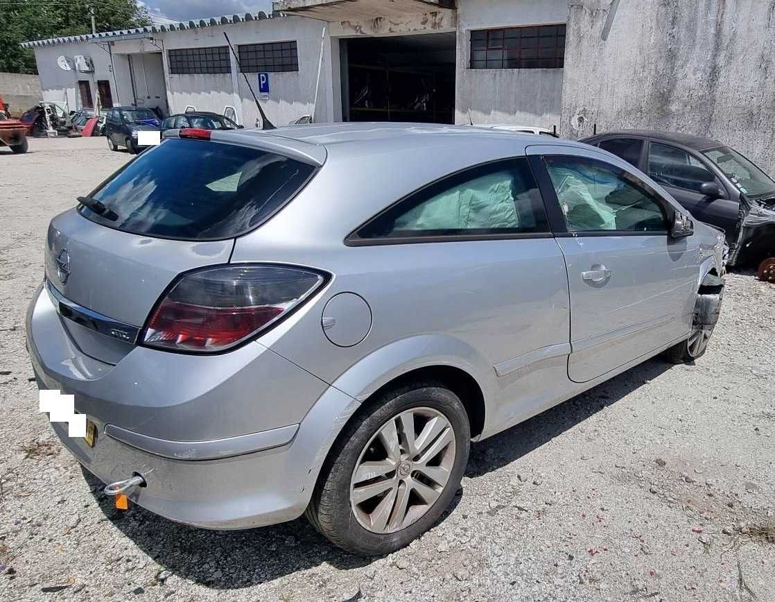 Para peças Opel Astra H GTC 1.3 CDTI ano 2008