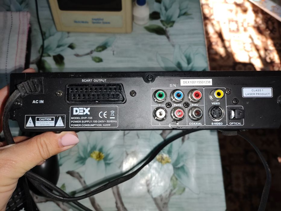 Продам двд плеєр