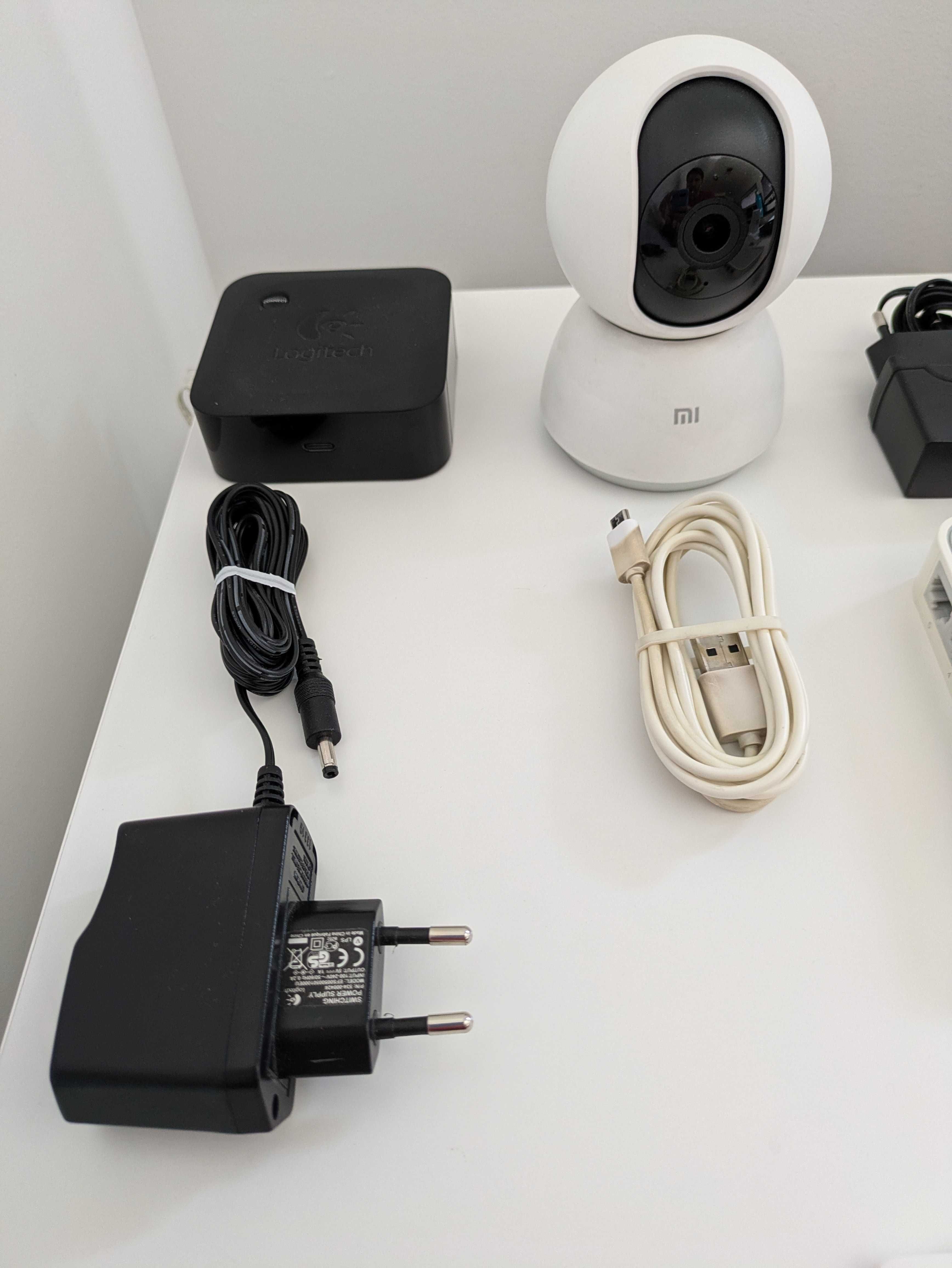 Pack material informático - Repetidor WiFi, camera WiFi, switch, etc.