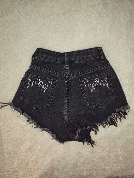 Джинсові шорти жіночі