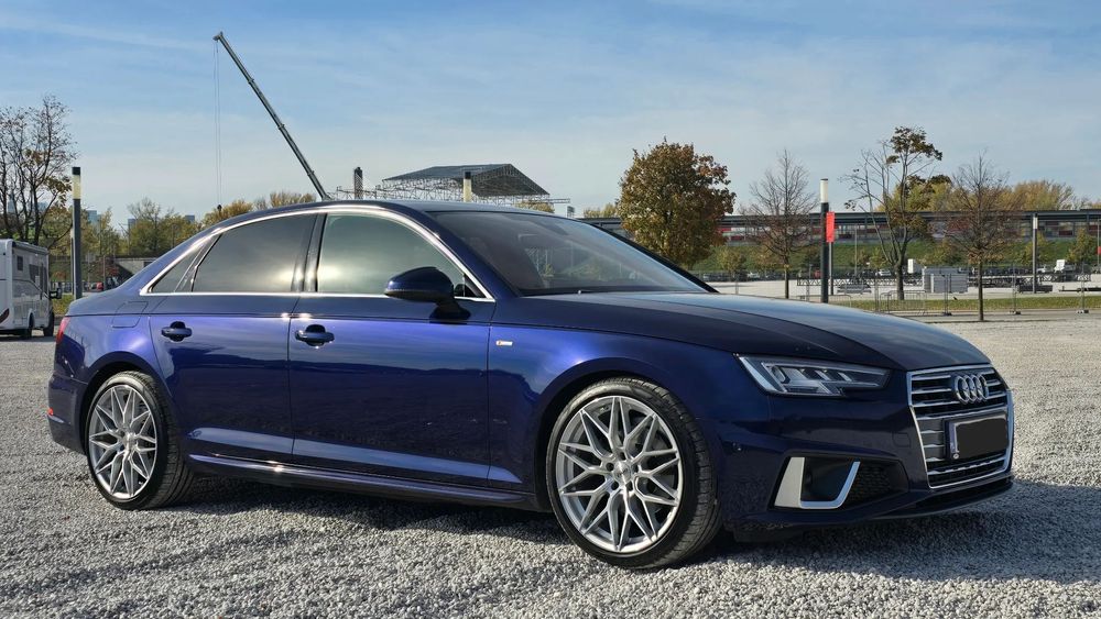 Audi A4 Limousine Audi A4 2019r max.s-line kamera B&O pelny matrix kola19 2 właściciel.l