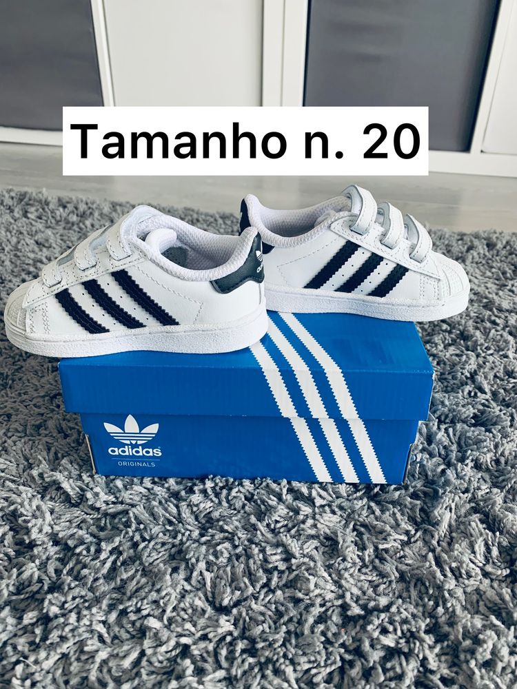 Calçado n. 20 - ténis Adidas Superstar