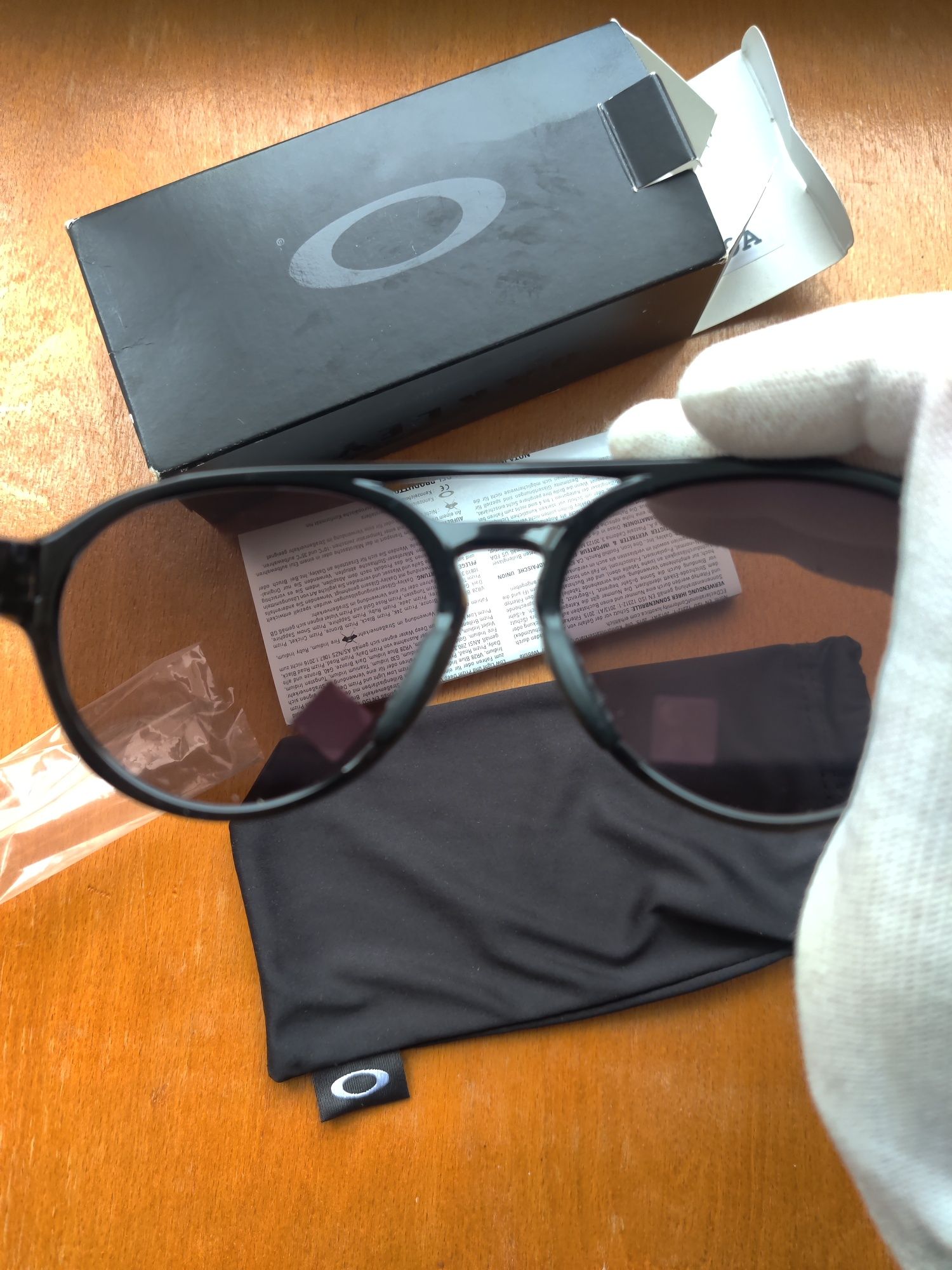 Очки тактические солнцезащитные Oakley Forager Black Iridium оригинал