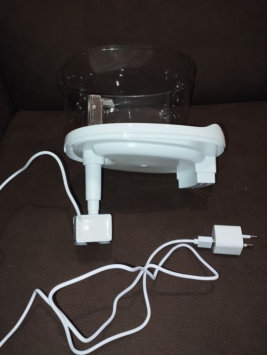 Поилка фонтанчик для котов и собак