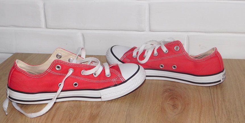 Czerwone tenisówki CONVERSE rozmiar 35