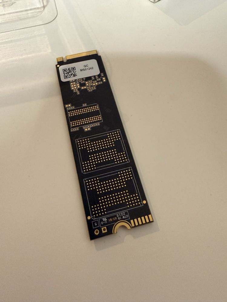 Memoria interna 1TB - Crutial stick solid state