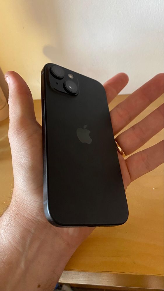 Iphone 15 128.