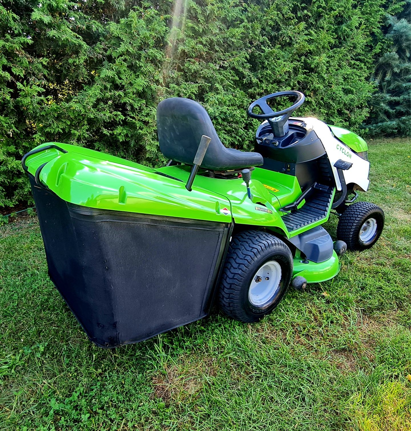 Traktorek kosiarka VIKING 17.5km briggs hydrostatic