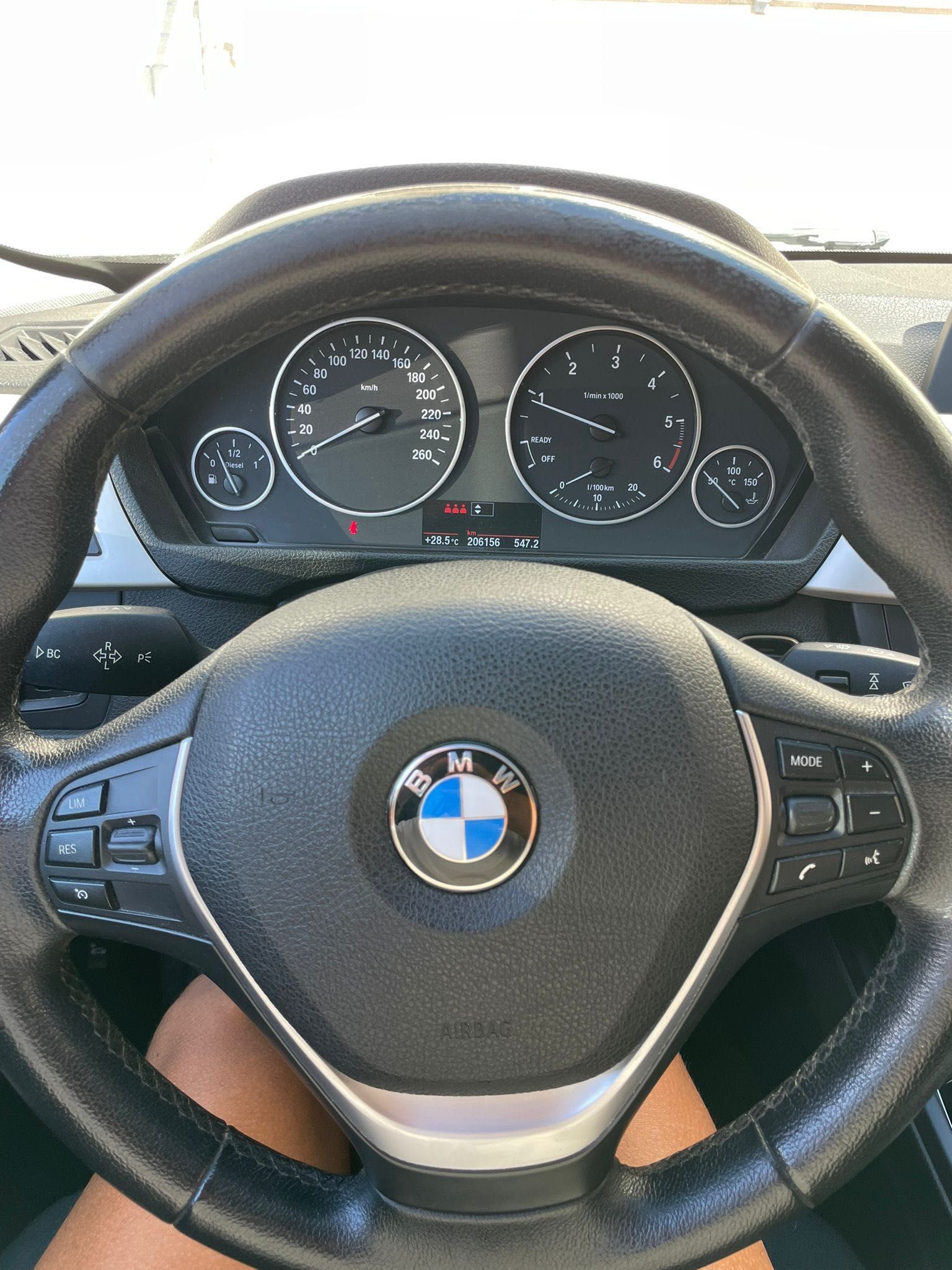 BMW 318d em excelente estado nacional