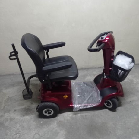 Scooter para pessoas de pouca mobilidade