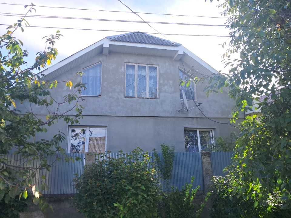 Продам 2 кім будинок в с. Холмці