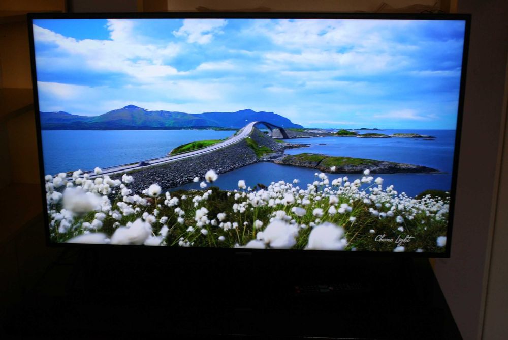 Telewizor Samusng 50 cali Ultra HD Smart TV