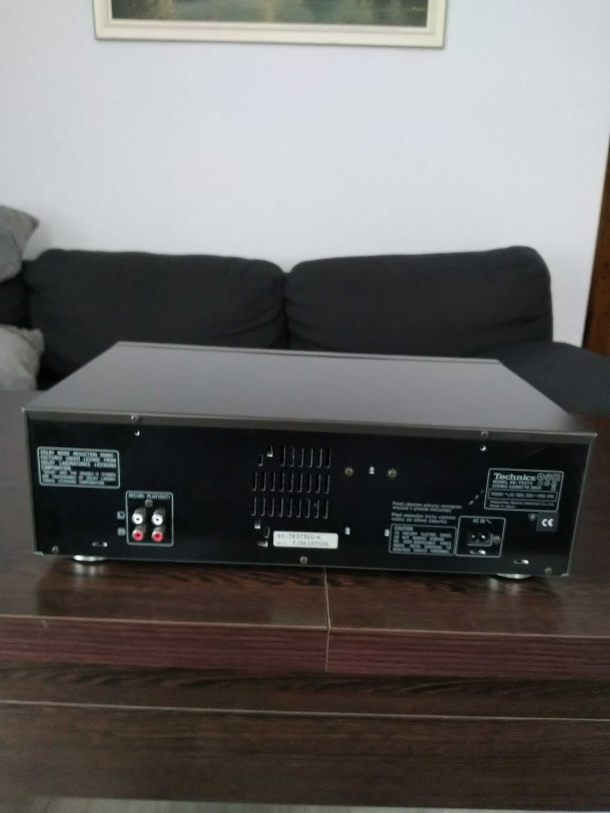 Technics SR-TR373 elektrycznie otwieranie kieszenie