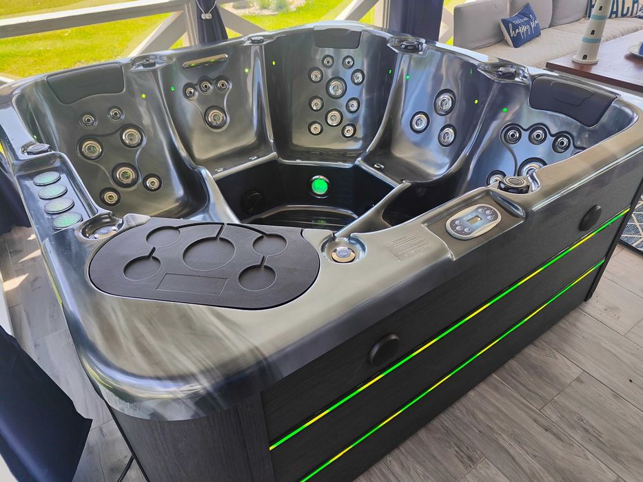 Nowe jacuzzi , wanna spa , Balboa , wifi , bluetooth, Transprt