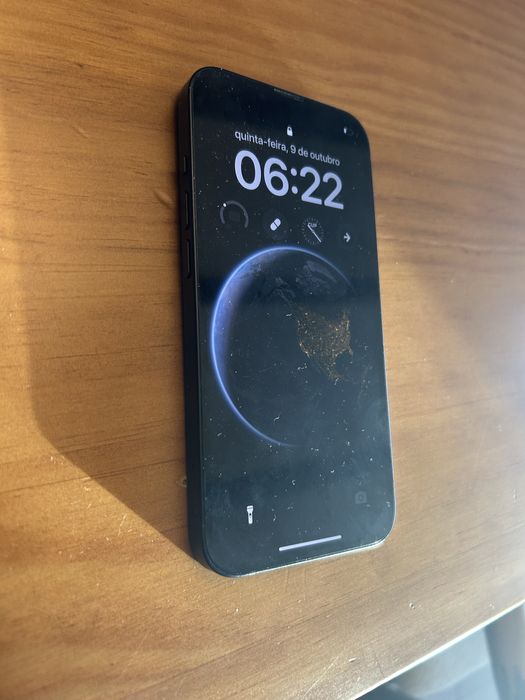 Iphone 13 em muito bom estado.