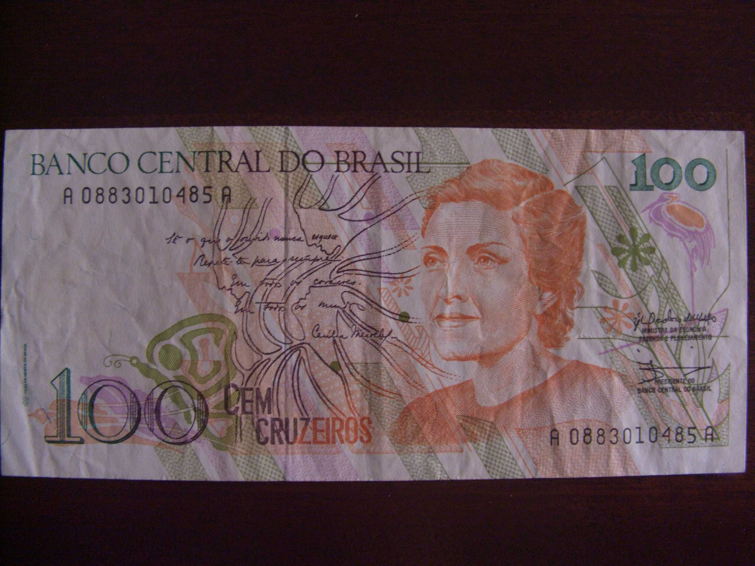 Nota Brasil 100 cruzeiros com documento.
