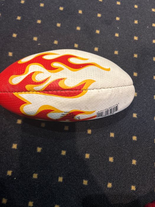 Piłka do rugby nowa