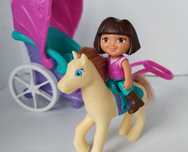 Дора Мандрівниця і кінь Пінто Dora