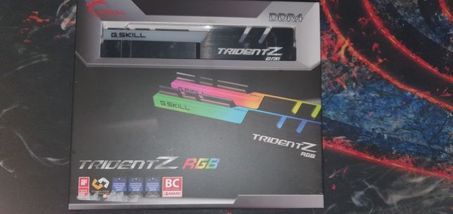 Pamięć RAM tridentZ RGB 3000mhz cl 16 2x8gb