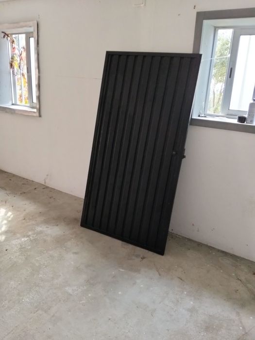 Vendo Portão de ferro