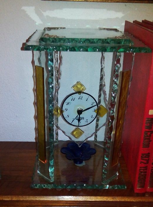 Antigo relógio mesa em vidro murano