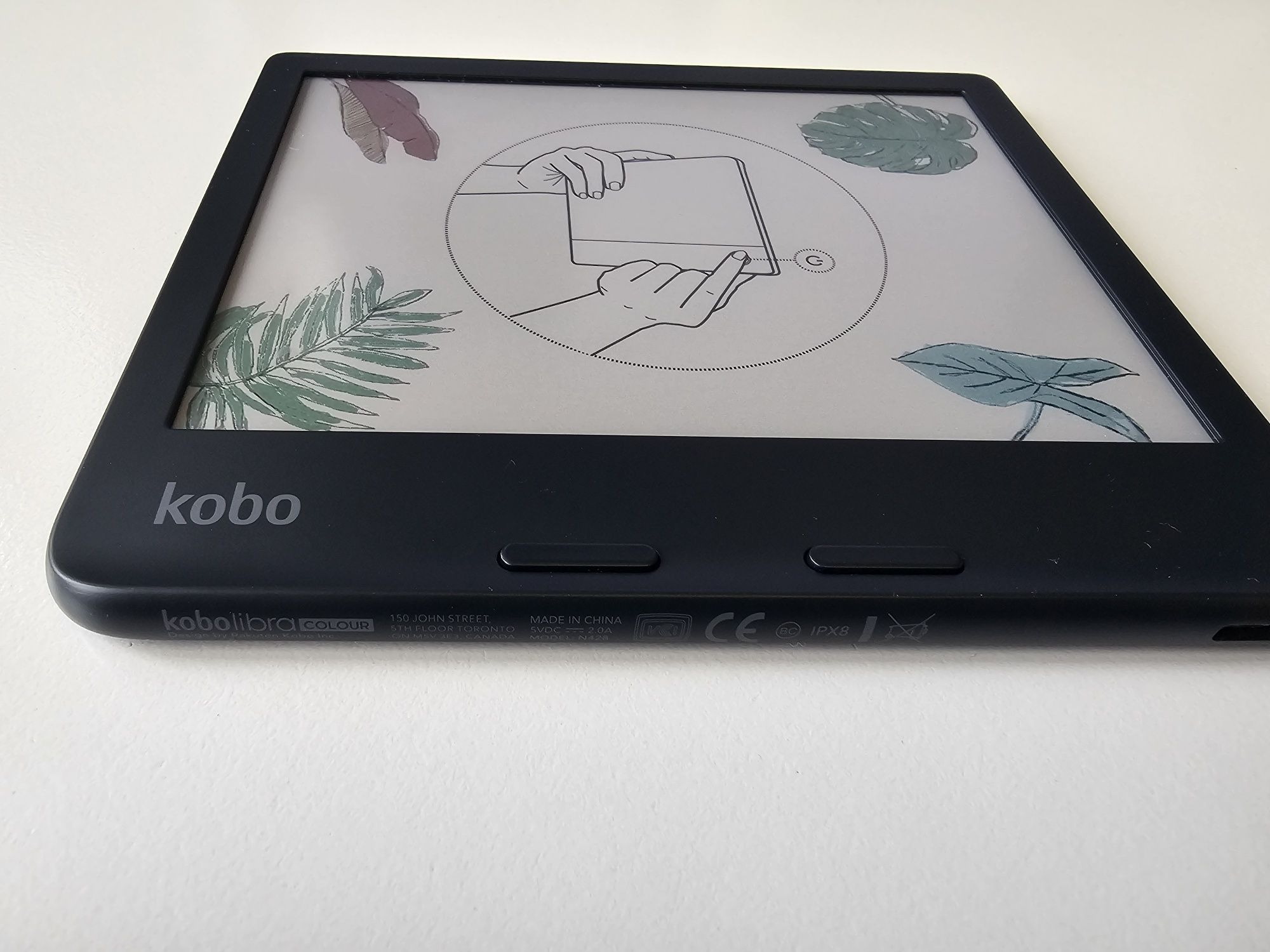 Кольорова електронна книга Kobo Libra Colour 32GB Black E-Ink Kaleido3