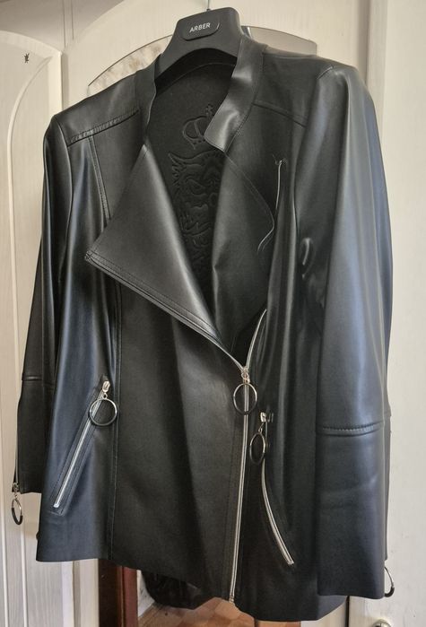 Продам куртку-косуху из эко-кожи,р-р 52-54