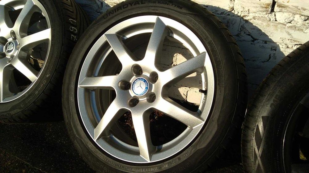 [791] GOLF OCTAVIA LEON 215/50/17 A4 A3 PASSAT Touran C w204 CLA 5x112