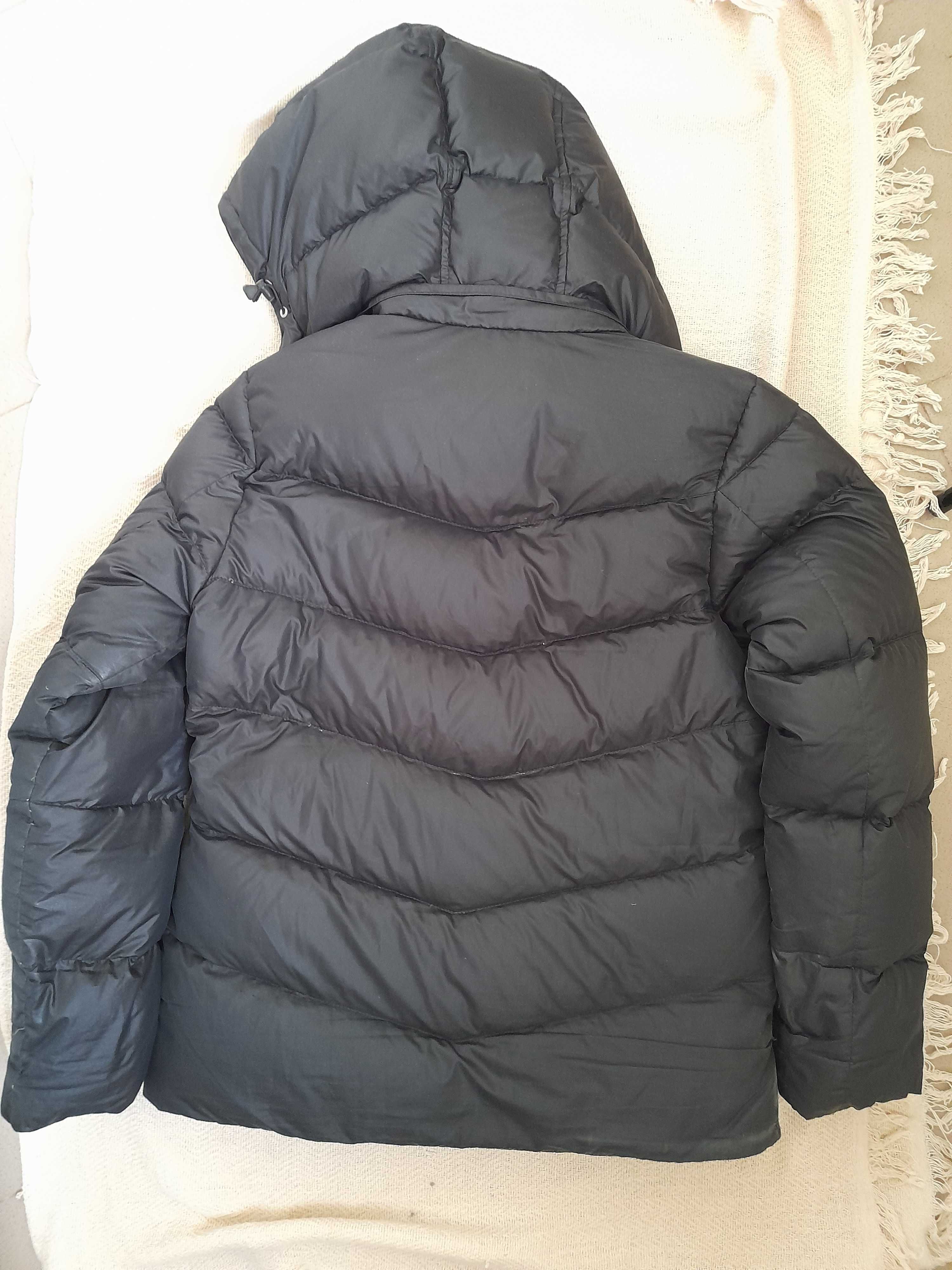 Куртка с капюшоном зимняя пуховик Nike размер М б/у