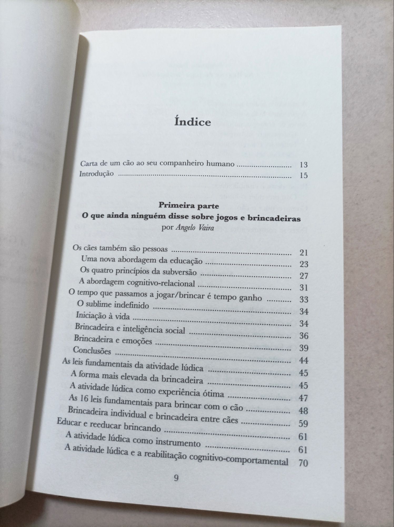 Livro: Um Coração Feliz - A Importância de saber brincar com o seu Cão